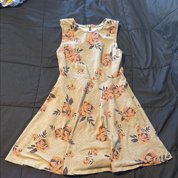 Vans Dresses & Skirts - Floral Vans Dress